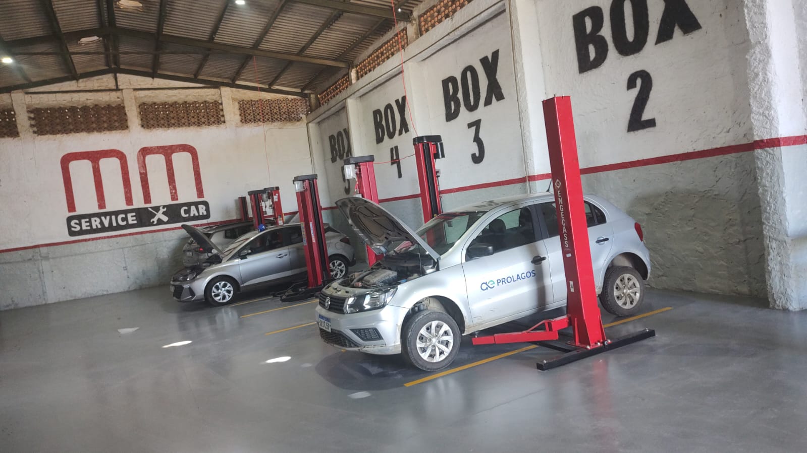 Boxes de mecânica leve da MM Servicecar